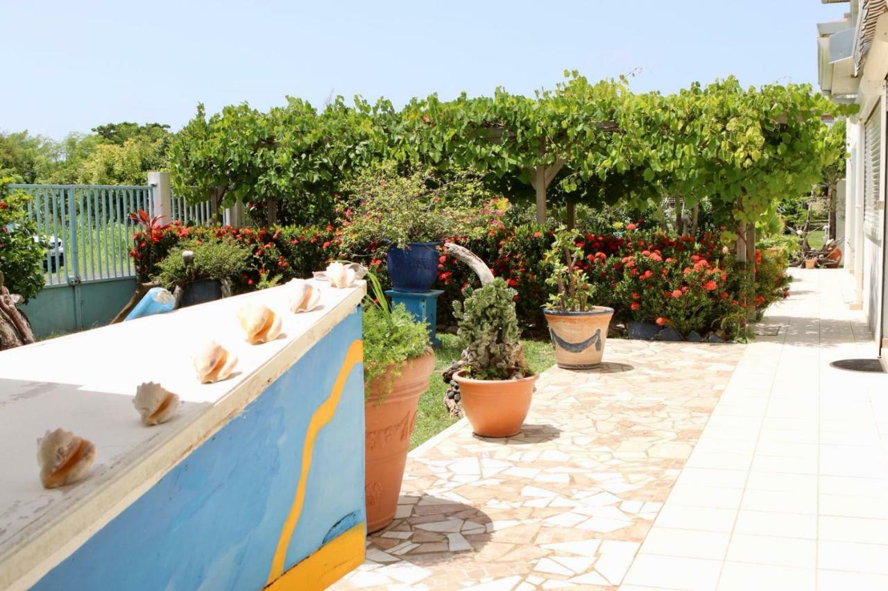 לה ווקלה Bed & Breakfast 6 Suites Piscine Et Plage Pointe Faula מראה חיצוני תמונה