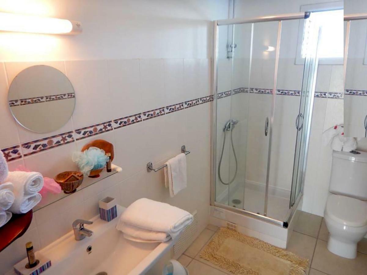 לה ווקלה Bed & Breakfast 6 Suites Piscine Et Plage Pointe Faula מראה חיצוני תמונה
