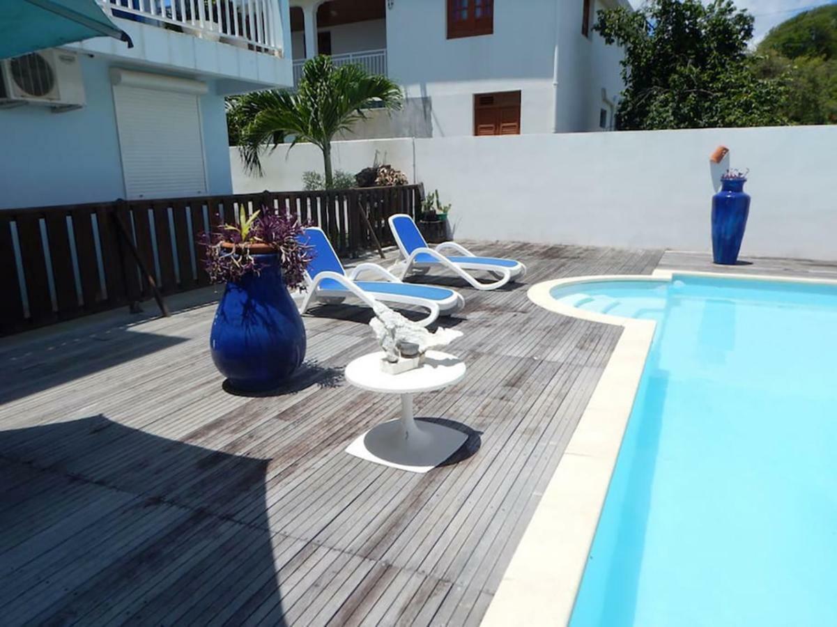לה ווקלה Bed & Breakfast 6 Suites Piscine Et Plage Pointe Faula מראה חיצוני תמונה